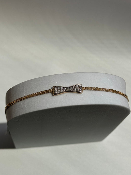 Vintage Estate Deadstock Bowtie Anklet in 14k and Diamonds
