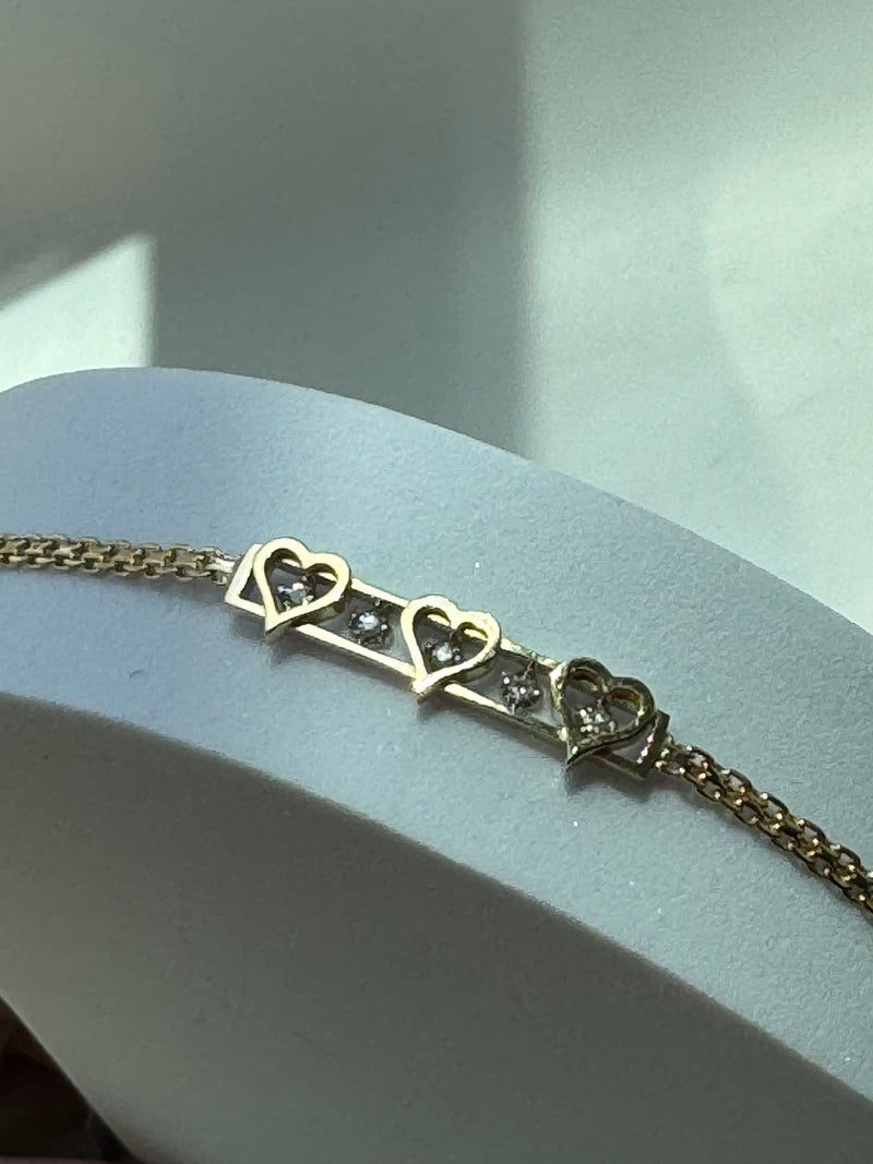 Vintage Estate Deadstock Diamond Heart Bar Anklet in 14k