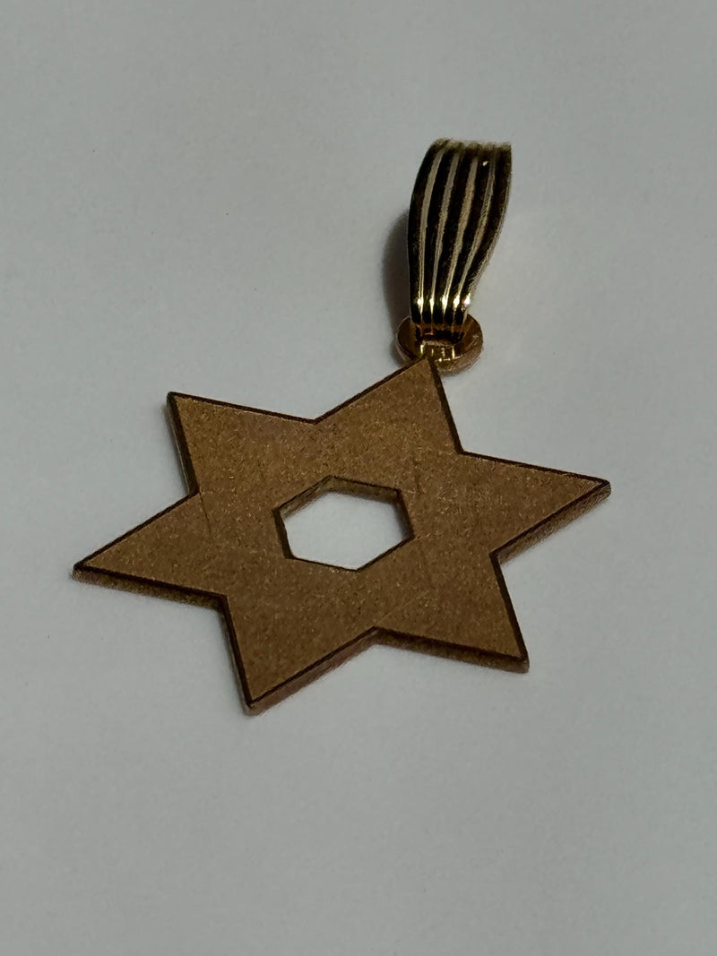 Vintage Estate Laser Engraved 14k Star of David Pendant