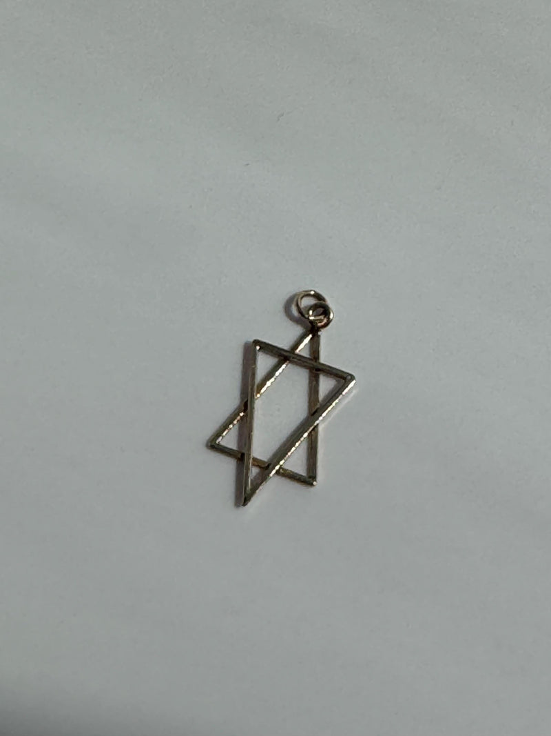 Vintage Estate 9k Star of David Pendant