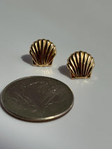 Vintage 14k Seashell Stud Earrings