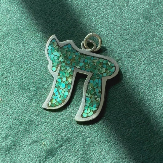 Estate vintage sterling silver Chai pendant with turquoise mosaic inlay, Hebrew life symbol, 1.5 inches, southwestern style Judaica jewelry