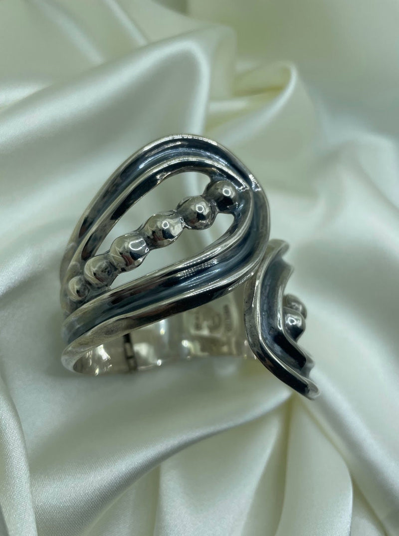 Vintage 1930’s Mexican Sterling Silver Repousse Clamper Bracelet